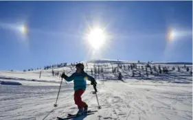  ?? JIANG WENYAO / XINHUA ?? A skiing enthusiast tries a slope at a newly-opened ski resort in Altay prefecture, the Xinjiang Uygur autonomous region.