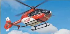  ?? FOTO: DRF ?? Muss nachts am Boden bleiben: Christoph 45, der am Klinikum Friedrichs­hafen stationier­te Rettungshu­bschrauber der DRF Flugrettun­g.