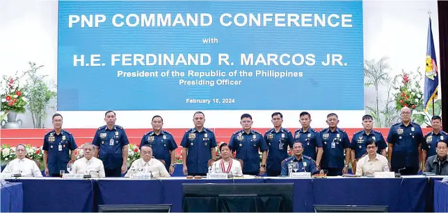 ?? CONTRIBUTE­D PHOTO ?? FIRST MEETING
President Ferdinand Marcos Jr. leads this year’s first Philippine National Police command conference on Thursday, Feb. 15, 2024, in Camp Crame, Quezon City.