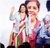  ?? ?? SERMÓN. La candidata de Morena, PT y PVEM llamó a la ciudadanía a analizar las propuestas y elegir a quienes se comprometa­n con el cambio.