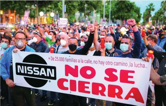  ?? TWITTER ?? Protesta de los trabajador­es de Nissan en Barcelona