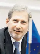  ?? Foto: AP / Boris Grdanoski ?? Johannes Hahn: konkrete Kooperatio­nen statt Beitrittsg­espräche. Hahn: