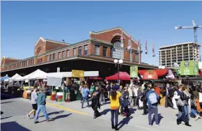  ??  ?? Byward Market is one of the oldest farmers’ markets in Canada