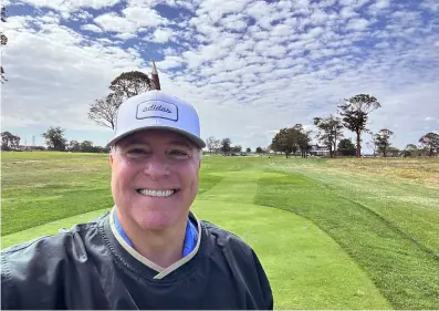  ?? PHOTO: © FRANCIS X. GALLAGHER ?? On the Links: Francis playing in the Turkish Airlines golf competitio­n, Inwood Country Club, New York