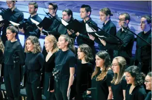  ??  ?? At the Maison symphoniqu­e last Saturday, the Choeur des jeunes de Laval — the young adults’ group — performed seasonal hits alongside the Orchestre symphoniqu­e de Longueuil and a roster of Quebec stars.