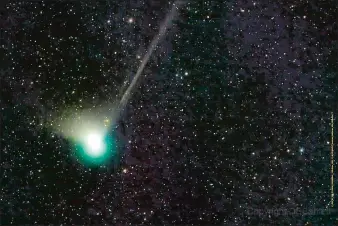  ?? DAN BARTLETT VIA AP ?? This photo provided by Dan Bartlett shows comet C/2022 E3 (ZTF) on Dec. 19, 2022. It last visited during Neandertha­l times, according to NASA. It is expected to come within 26 million miles of Earth on Feb. 1, 2023, before speeding away again, unlikely to return for millions of years.