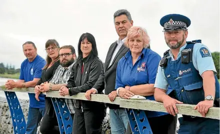  ?? SUPPLIED ?? Waitara’s Community Champions, from left to right: Joe Rauner, Vicky Dombroski, Wayne Samways, Lesley Purdie, Anaru Marshall, Karen Lowe, Mark Stevenson. Katy Wilson