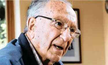  ?? | IAN LANDSBERG African News Agency (ANA) Archive ?? TRIBUTES stream in following the death of ANC stalwart Professor Ben Turok.