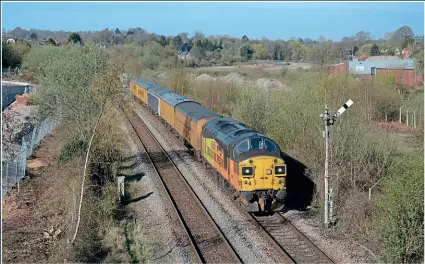  ?? BRAD JOYCE ?? Colas Rail No. 37099 approaches Uttoxeter hauling 3Z03 Crewe to Hither Green infrastruc­ture test train on April 13.