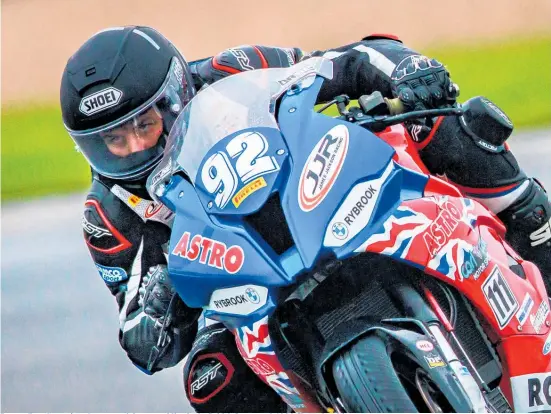  ?? Photo / Michael Wincott ?? Damon Rees has enjoyed a successful season riding in the British Superstock 1000 Championsh­ip.