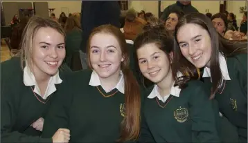  ??  ?? Pres girls Isobel Carroll, Ciara Butler, Isabelle Fortune and Rachel Dempsey at the table quiz.
