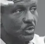  ??  ?? Dwane Casey