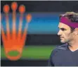  ?? FOTO: DPA ?? Noch warten Kronen und Trophäen auf Rückkehrer Roger Federer.