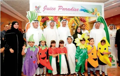  ?? Supplied photo ?? Dubai Municipali­ty officials during the launch of the ‘Grow Your Food’ initiative. —