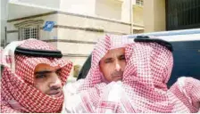  ??  ?? والد الشهيد الشهراني يتقبل التعازي المناطق: مسعود آل معيض، محمد آل عمر، عوض فرحان، خالد القحطاني، شيبان الصيعري