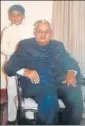  ??  ?? Atal Bihari Vajpayee with ▪Kanha.