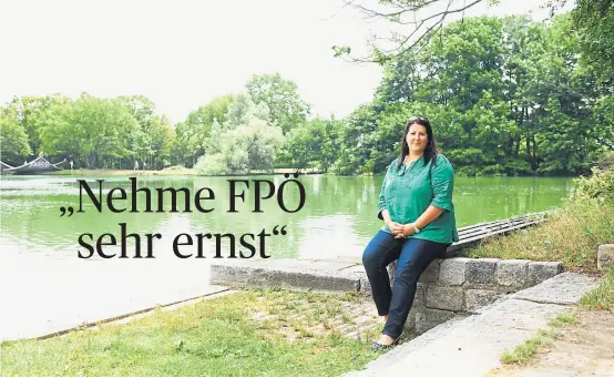  ?? [ Clemens Fabry] ?? Kathrin Gaal im Kurpark Oberlaa, den sie als Ort des „Presse“-Sommer-Interviews gewählt hat.