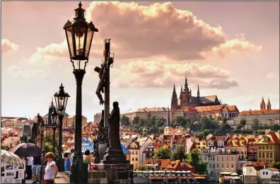  ?? (Rick Steves) ?? For more than a thousand years, Czech leaders — from kings and emperors to Nazis, communists and presidents — have ruled from Prague Castle, regally perched on a hill above the Vltava River.