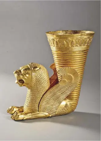  ??  ?? Gold rhyton, 500 – 450 BC Hamadan