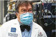  ?? Yi-Chin Lee / Staff photograph­er ?? Dr. Peter Hotez, a nationally recognized vaccine researcher, is proposing a plan to get the pandemic under control by Oct. 1.