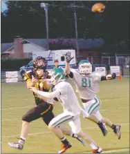  ?? MARK HUMPHREY ENTERPRISE-LEADER ?? Prairie Grove junior Weston Smith draws double coverage scrimmagin­g against Van Buren Aug. 23.