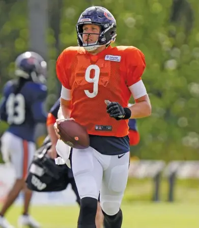  ?? NAM Y. HUH/AP ?? In just two practices in pads, Nick Foles has shown he could neutralize Mitch Trubisky’s advantage of incumbency.