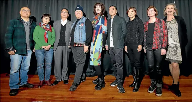  ??  ?? From left, Wuhan Polytechni­c delegates Chen Handong, Wang Ling, Jiang Hui, Hokonui Fashion Design Awards judge Francis Hooper and Sue Prescott, delegates Wen Zhenhua, Kong Li, SIT School of Visual Arts, Film and Animation programme manager Kathryn...