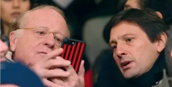  ?? LAPRESSE ?? Paolo Scaroni, 72 anni, presidente del Milan. Accanto a lui il direttore tecnico Leonardo, 49