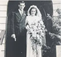  ?? Picture: Contribute­d ?? HAPPY COUPLE: Ivan and Jean Eiser were married 70 years ago on October 23, 1950 in Taroom.