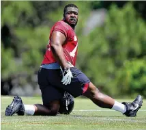  ?? CURTIS COMPTON / CCOMPTON@AJC.COM ?? Falcons undrafted free-agent offensive tackle Matt Gono, who played at Wesley College in Delaware, didn’t start playing football until he was a freshman in high school.