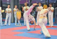  ?? FOTO: VEREIN ?? Ab sofort bietet Taekwondo Ailingen auch den brasiliani­schen Kampftanz „Capoeira“an.