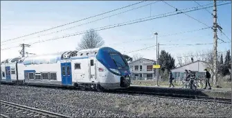  ??  ?? Chaque année, la fraude représente une perte de plus de 8 millions d’euros pour SNCF en Occitanie.