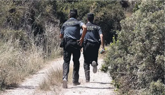  ?? Foto: Angel García ?? Hüter von Recht und Ordnung: Die Polizeiein­heit der Guardia Civil ist vor allem in den ländlichen Gebieten präsent.
