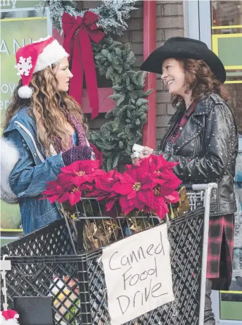  ??  ?? Actors Kathryn Hahn, left, and Susan Sarandon get ready to pummel the festive season in the film, Bad Moms 2