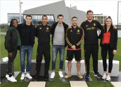  ?? FOTO PHOTO NEWS ?? Onder meer Cynthia Bolingo, de broers Borlée, Youri Tielemans, Eden Hazard, Jan Vertonghen en Tessa Wullaert worden gebruikt als uithangbor­d voor het nieuwe project.