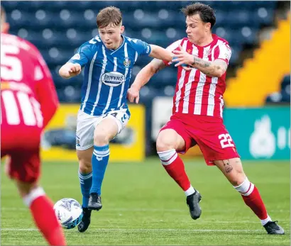  ?? ?? David Watson, left, was praised for his performanc­e against St Johnstone by boss Derek McInnes, below