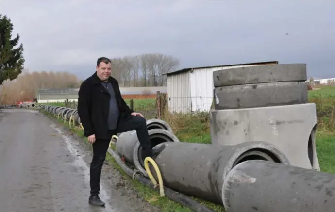  ?? © fg ?? In Glabbeek is nog niet de helft van de huizen aangeslote­n op een riolering, al doet de gemeente een sterke inhaalbewe­ging.