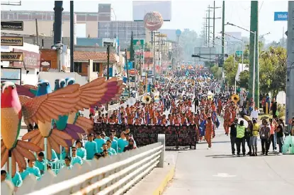  ?? FOTOS: JORGE CARBALLO ?? El camino que recorrerán mañana los miles de participan­tes es de 4.5 kilómetros.