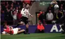  ??  ?? Ryan Giggs scores that goal in the 1999 FA Cup semi-final against Arsenal. Photograph: Shaun Botterill/ALLSPORT