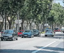  ?? CÉSAR RANGEL ?? Las esperas de los coches en los cruces determinan la congestión