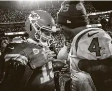  ?? Brett Coomer / Staff photograph­er ?? The Chiefs’ Patrick Mahomes, left, beat Deshaun Watson’s Texans during a Super Bowl run last season.