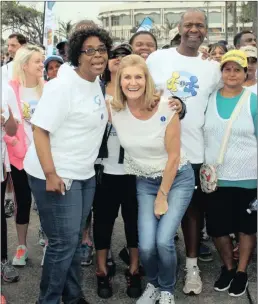  ?? PICTURE: STEVEN BROWN ?? Sister Philile Dlamini, the chairwoman of Diabetes SA; Jenny Russell, Diabetes SA Durban office manager; and KZN MEC for Health Sibongisen­i Dhlomo, behind; joined more than 1 000 people at Durban’s beachfront yesterday to commemorat­e World Diabetes Day...