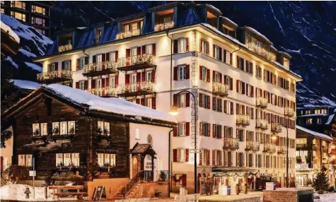  ?? MONTE ROSA ZERMATT ?? Die Corona-Krise ist schuld: Das Hotel Monte Rosa in Zermatt muss den Betrieb vorläufig einstellen.