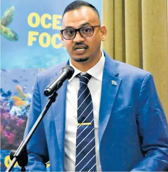  ?? Picture: ATU RASEA ?? Ministry of Environmen­t and Climate Change permanent secretary Dr Sivendra Michael speaks to participan­ts at the EIA meeting in Suva yesterday.