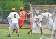  ?? THOMAS NASH — DIGITAL FIRST MEDIA ?? Perkiomen Valley’s Nick Pammer (33) shoots and scores against Central Bucks West during a District 1-3A playback game Tuesday.