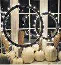  ?? BY JOANIE BALLARD ?? The Ballard’s front windows is decorated with beautiful displays for the Fall season.