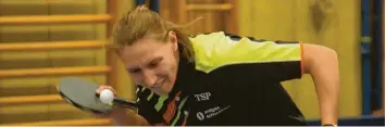  ?? Foto: Oliver Reiser ?? Spielerin Katharina Schneider und die Frauen des TTC Langweid werden sich gegen Fürstenfel­dbruck ordentlich ins Zeug legen müssen.