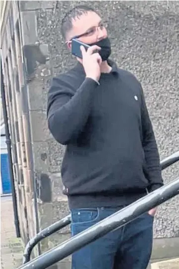  ?? ?? GUILTY: Paul Currie, seen outside Kirkcaldy Sheriff Court, is facing a prison sentence.