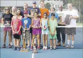  ?? SUBMITTED ?? The Truro Tennis Club wrapped up its season with its annual awards day. Many of the top players at the club were honoured during the event. Front row, from left, Bishop Thibeault, Zachary Verboom, Sofia Gonzalez, Meghna Anand, Priyansh Anand; second...