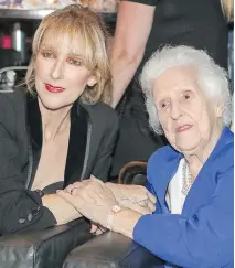  ?? JOHN MAHONEY ?? Celine Dion with her mother Thérèse at the comeback performanc­e by her brother Jacques and his wife Geneviève Garceau in Montreal Wednesday.